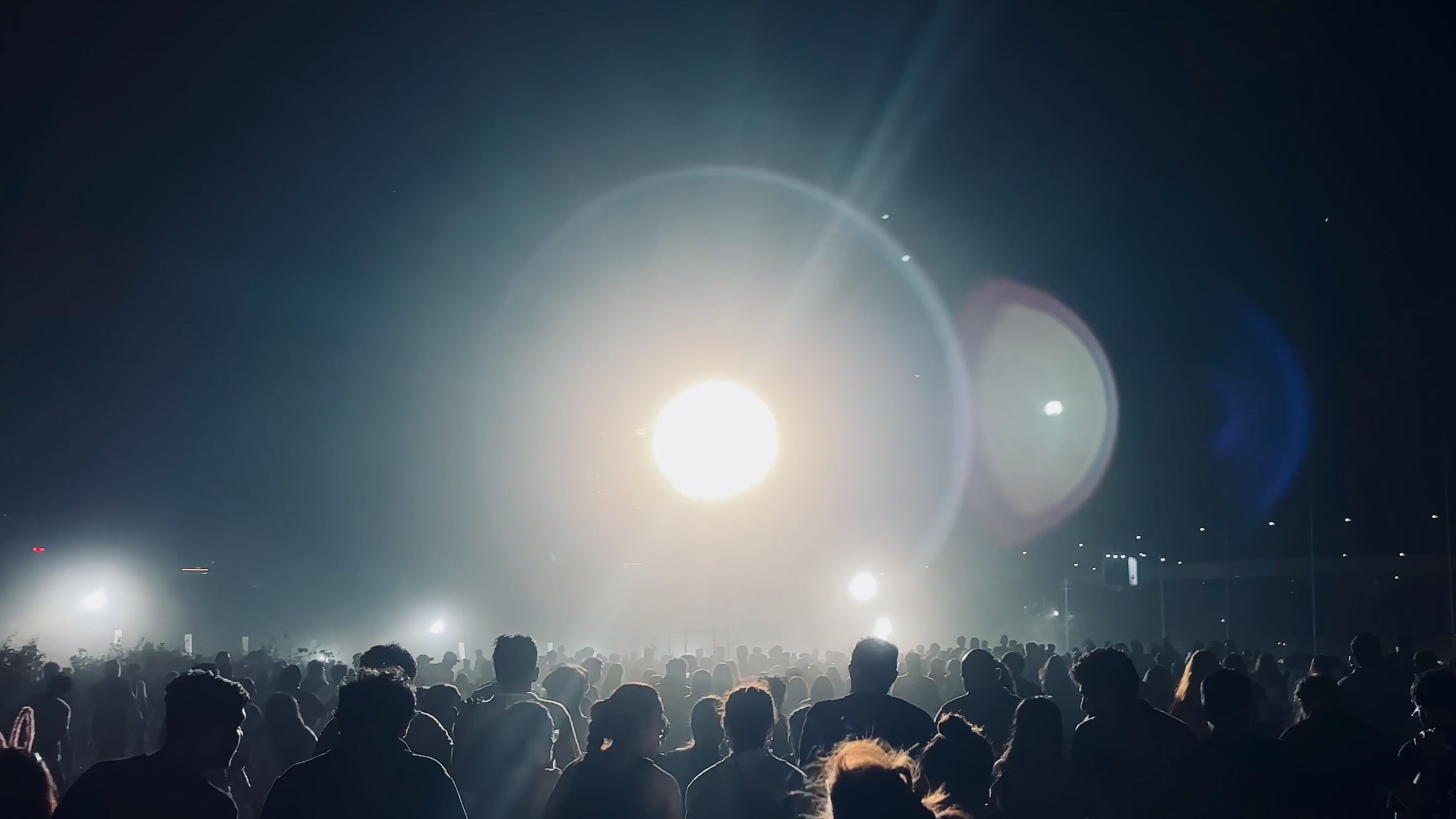 Still from the beginning visualizer — Flawed Mangoes debut shows